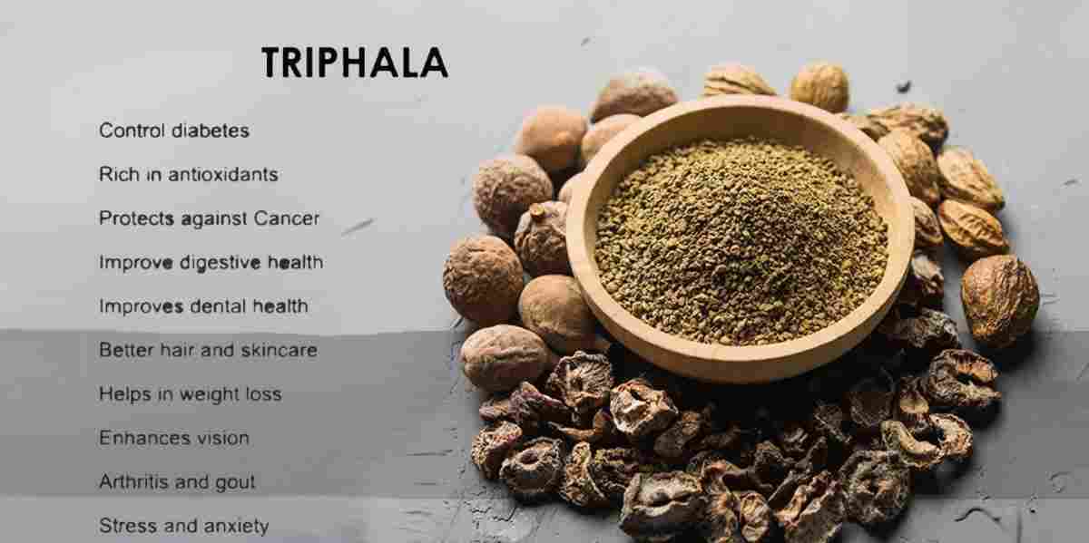 Triphala Churna Benefits, Uses, Precaution & More!