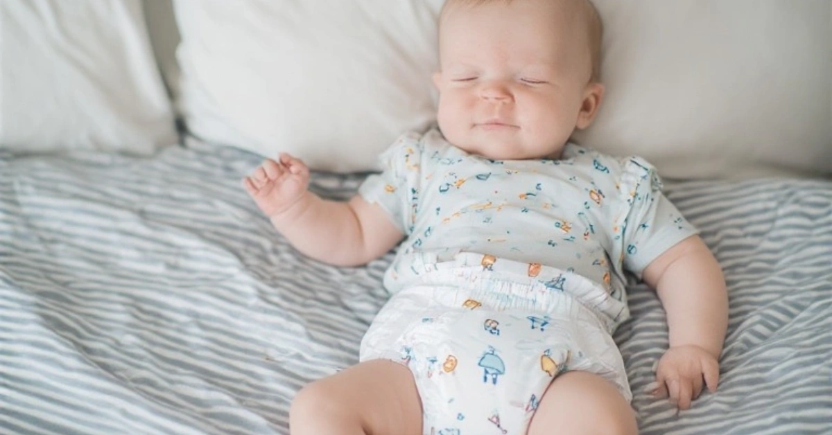 डाइपर र्यास (Diaper Rash) को घरेलु उपचार र सावधानीहरू